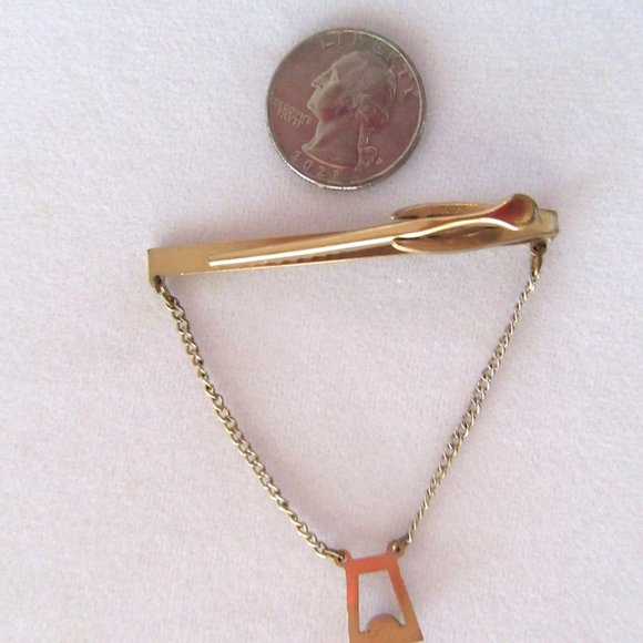 Vintage gold tone metal tie clip tie bar with chain and red stone - Mid Century - Picture 6 of 6
